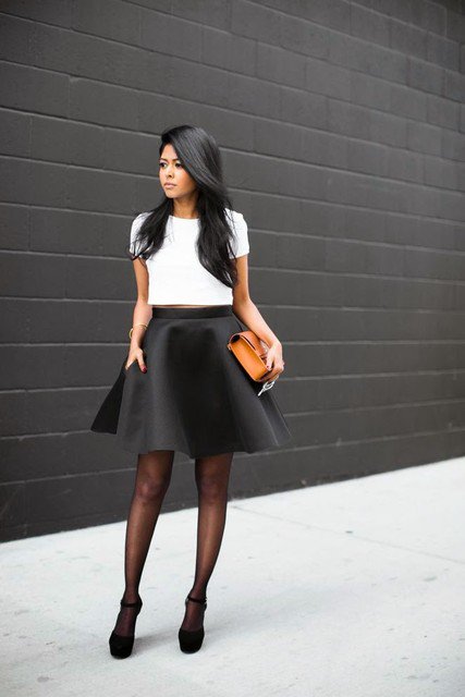 12-chic-black-and-white-outfits-for-work